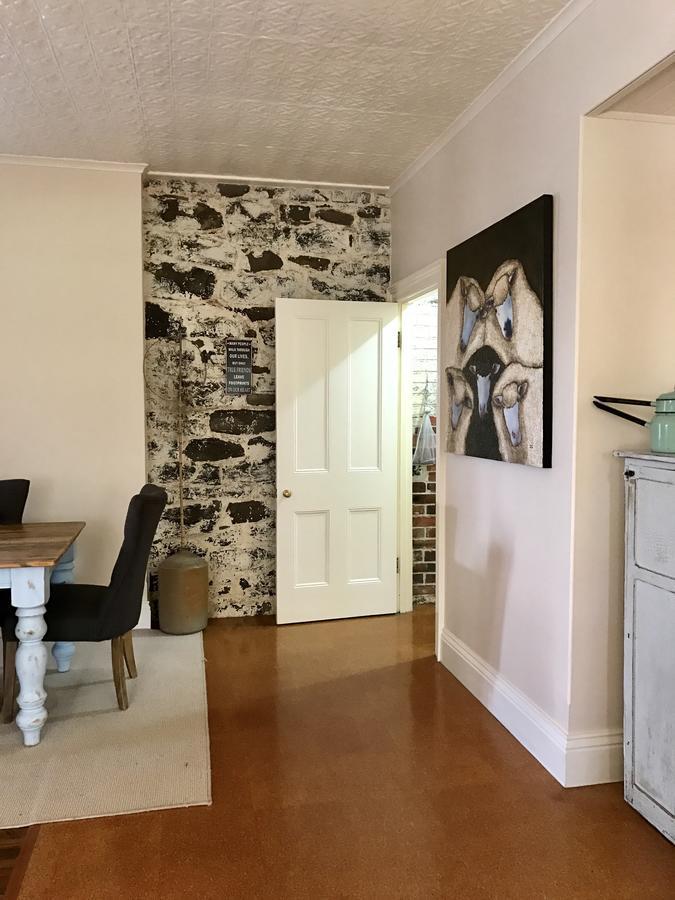 Robin Hoods Well Farm Stay Sassafras ภายนอก รูปภาพ